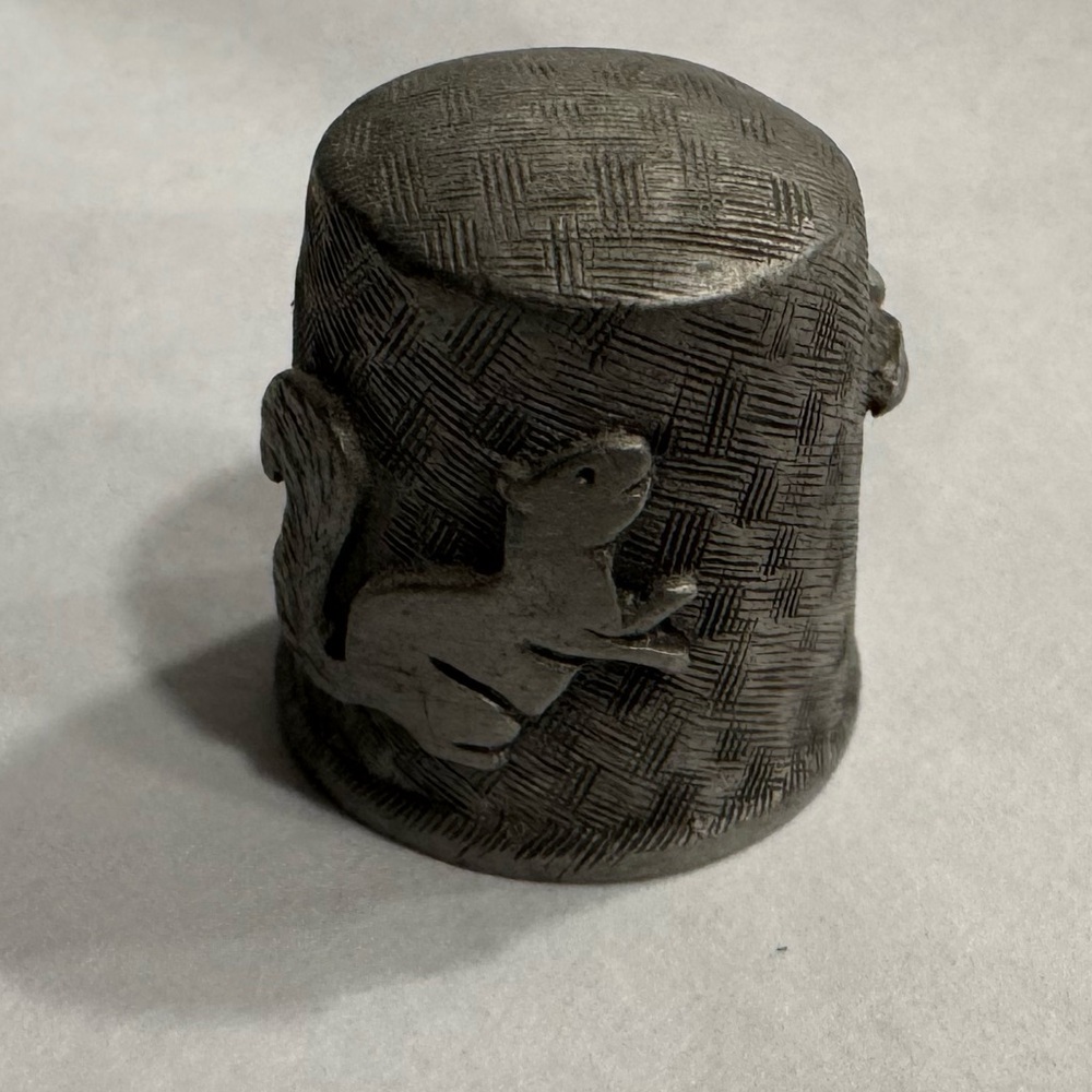 Vintage Rawcliffe Pewter Squirrel and Acorn Thimble